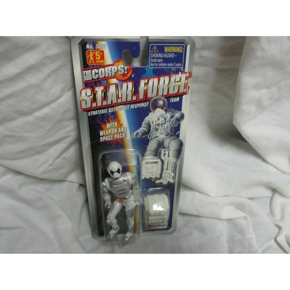 1997 The Corps S.T.A.R Forge Strategic Astronaut Response Team With Weapon